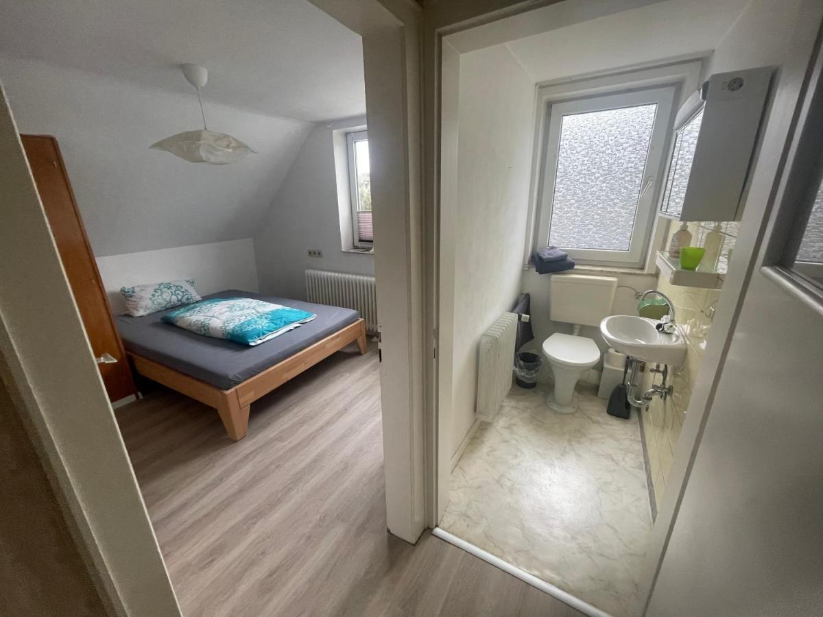 Monteurzimmer Zimmer + Wc 维林根 外观 照片